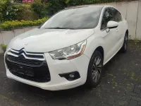 Gebraucht Citroën DS4 Chic 120 PS (88 kW) 2012 Weiß Kleinwagen