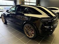 Gebraucht Porsche Macan Turbo 469 kW (639 PS) 2025 Tiefschwarz SUV