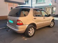 Gebraucht Mercedes ML270 163 PS (119 kW) 2000 Gold SUV
