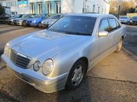 Gebraucht Mercedes E280 204 PS (150 kW) 2002 Brillantsilber  metalliclack Limousine