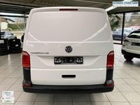Gebraucht VW Transporter 102 PS (75 kW) 2019 Weiß Van