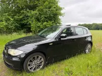 Gebraucht BMW 116 122 PS (89 kW) 2011 Schwarz Kleinwagen
