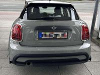 Gebraucht Mini ONE Essential 102 PS (75 kW) 2022 Grau Kleinwagen