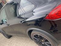 Gebraucht Porsche Cayenne S 400 PS (294 kW) 2011 Schwarz SUV
