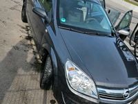 Gebraucht Opel Astra 116 PS (85 kW) 2008 Grau Kombi