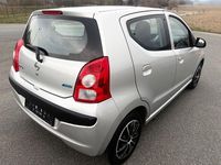 Gebraucht Nissan Pixo Visia 68 PS (50 kW) 2012 Silber Kleinwagen