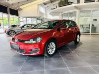 Gebraucht VW Golf VII LOUNGE 125 PS (91 kW) 2015 Limousine