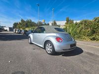 Gebraucht VW New Beetle Cabriolet Highline 75 PS (55 kW) 2006 Silber Cabrio