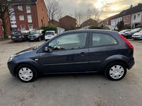 Gebraucht Ford Fiesta 60 PS (44 kW) 2008 Grau Kleinwagen