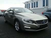 Gebraucht Volvo S60 Momentum 114 PS (83 kW) 2015 Limousine