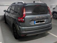 Gebraucht Dacia Jogger Extreme 101 PS (74 kW) 2024 Grün Van / Kleinbus