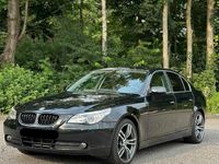 Gebraucht BMW 523 177 PS (130 kW) 2005 Schwarz Limousine