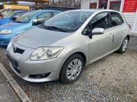 Gebraucht Toyota Auris 97 PS (71 kW) 2007 Silber Kleinwagen