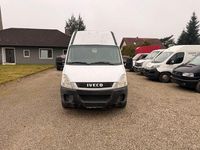 Second-hand Iveco Daily 106 CP (77 kW) 2010 Alb Pickup