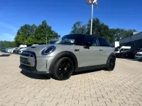 Gebraucht Mini Cooper 135 kW (184 PS) 2022 Moonwalk grey grau (metallic) Kleinwagen