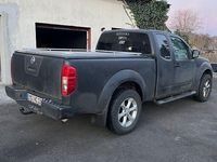 Gebraucht Nissan Navara 192 PS (141 kW) 2010 Blau Abholung