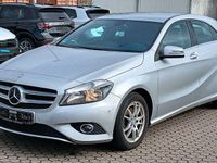 Gebraucht Mercedes A200 156 PS (114 kW) 2012 Silber Limousine
