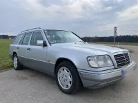 Gebraucht Mercedes E200 136 PS (100 kW) 1994 Silber Kombi