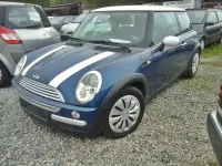 Usata Mini Cooper 116 CV (85 kW) 2002 Blu Utilitaria