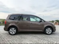 Gebraucht VW Touran Life 105 PS (77 kW) 2013 Braun Van / Kleinbus