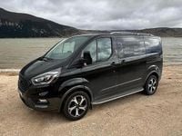 Gebraucht Ford Tourneo Active 131 PS (96 kW) 2022 Schwarz Van / Kleinbus