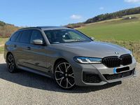 Gebraucht BMW 530 Shadowline 286 PS (210 kW) 2022 Grau Kombi