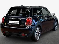 Gebraucht Mini Cooper Essential 135 kW (184 PS) 2023 Schwarz Kleinwagen
