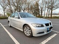 Second-hand BMW 318 143 CP (105 kW) 2008 Argintiu Berlinǎ