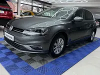 Gebraucht VW Golf VII Comfortline 125 PS (91 kW) 2018 Grau Limousine