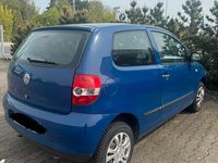Second-hand VW Fox 55 CP (40 kW) 2009 Albastru Hatchback