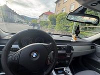 Gebraucht BMW 318 129 PS (94 kW) 2007 Blau Limousine