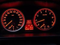 Gebraucht BMW 530 258 PS (189 kW) 2006 Grau Limousine