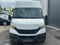 Second-hand Iveco Daily 155 CP (114 kW) 2022 Alb Berlinǎ