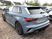 Neu Audi RS3 Advanced 400 PS (294 kW) 2026 Grau metallic Limousine