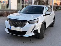 Gebraucht Peugeot 2008 Active 131 PS (96 kW) 2021 Weiß SUV
