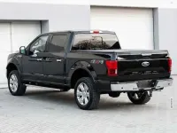 Gebraucht Ford F-150 Lariat 401 PS (294 kW) 2021 Schwarz metallic Pickup