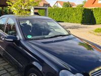 Second-hand Mercedes C220 Elegance 143 CP (105 kW) 2002 Berlinǎ