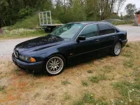 Second-hand BMW 520 185 CP (136 kW) 2001 Albastru Berlinǎ