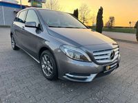 gebraucht Mercedes B200 CDI AUTOMATIK/STNDHZG/BI-XENON/AHK/S-HEFT