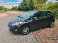 Second-hand Ford Fiesta 97 CP (71 kW) 2010 Andere farben Hatchback