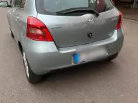 Gebraucht Toyota Yaris 87 PS (63 kW) 2008 Grau Kleinwagen