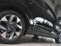 Neu Hyundai i10 Advanced 79 PS (58 kW) 2025 Schwarz Kleinwagen