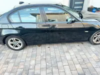 Gebraucht BMW 318 143 PS (105 kW) 2010 Schwarz Limousine