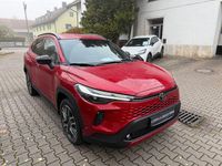Neu Toyota Corolla Cross 197 PS (144 kW) 2025 Grün SUV