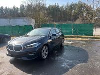 Gebraucht BMW 118 Luxury Line 140 PS (102 kW) 2021 Schwarz Kleinwagen