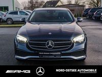 Gebraucht Mercedes E220 Avantgarde 200 PS (147 kW) 2022 Metalliclack nautikblau Limousine