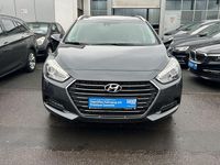 Gebraucht Hyundai i40 Style 141 PS (103 kW) 2017 Grau Kombi