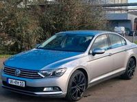 Gebraucht VW Passat 120 PS (88 kW) 2018 Grau Limousine