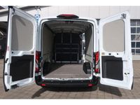 Second-hand Ford Transit 131 CP (96 kW) 2024 Alb Van