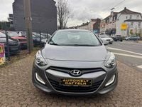 Gebraucht Hyundai i30 99 PS (72 kW) 2014 Grau Limousine